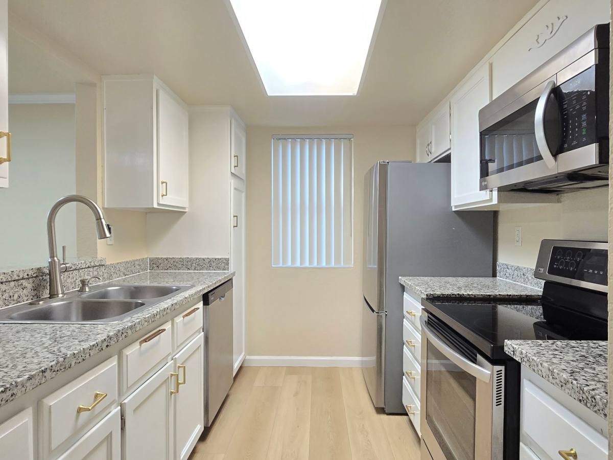 Condo for rent at 5590 Makati Circle, San Jose, CA 95123