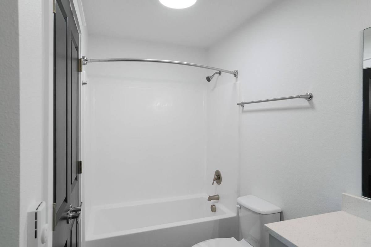 Apartment for rent at 300 Hoxton Ave, Monmouth, OR 97361