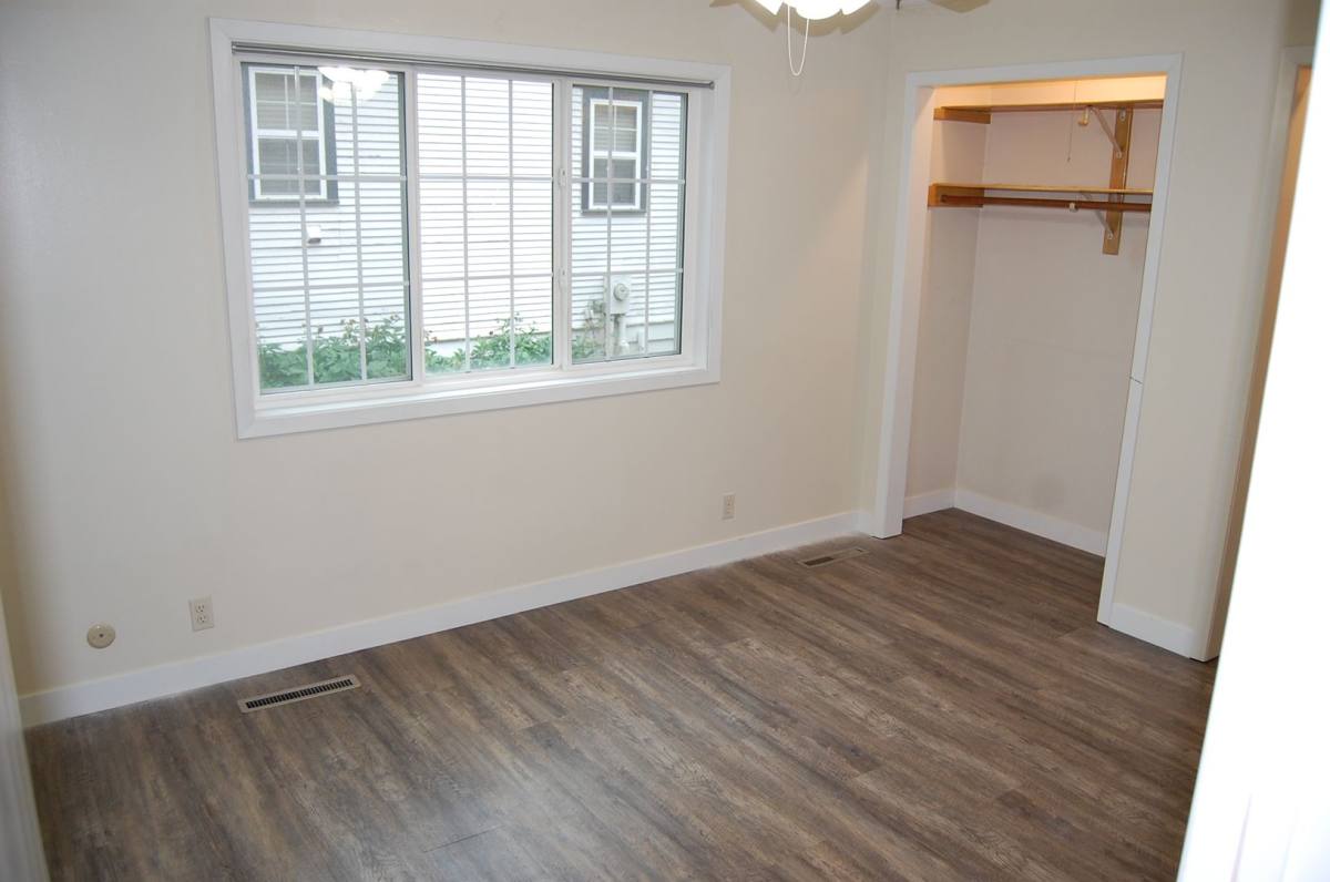 Apartment for rent at 1950 Washington St, Lincoln, NE 68502