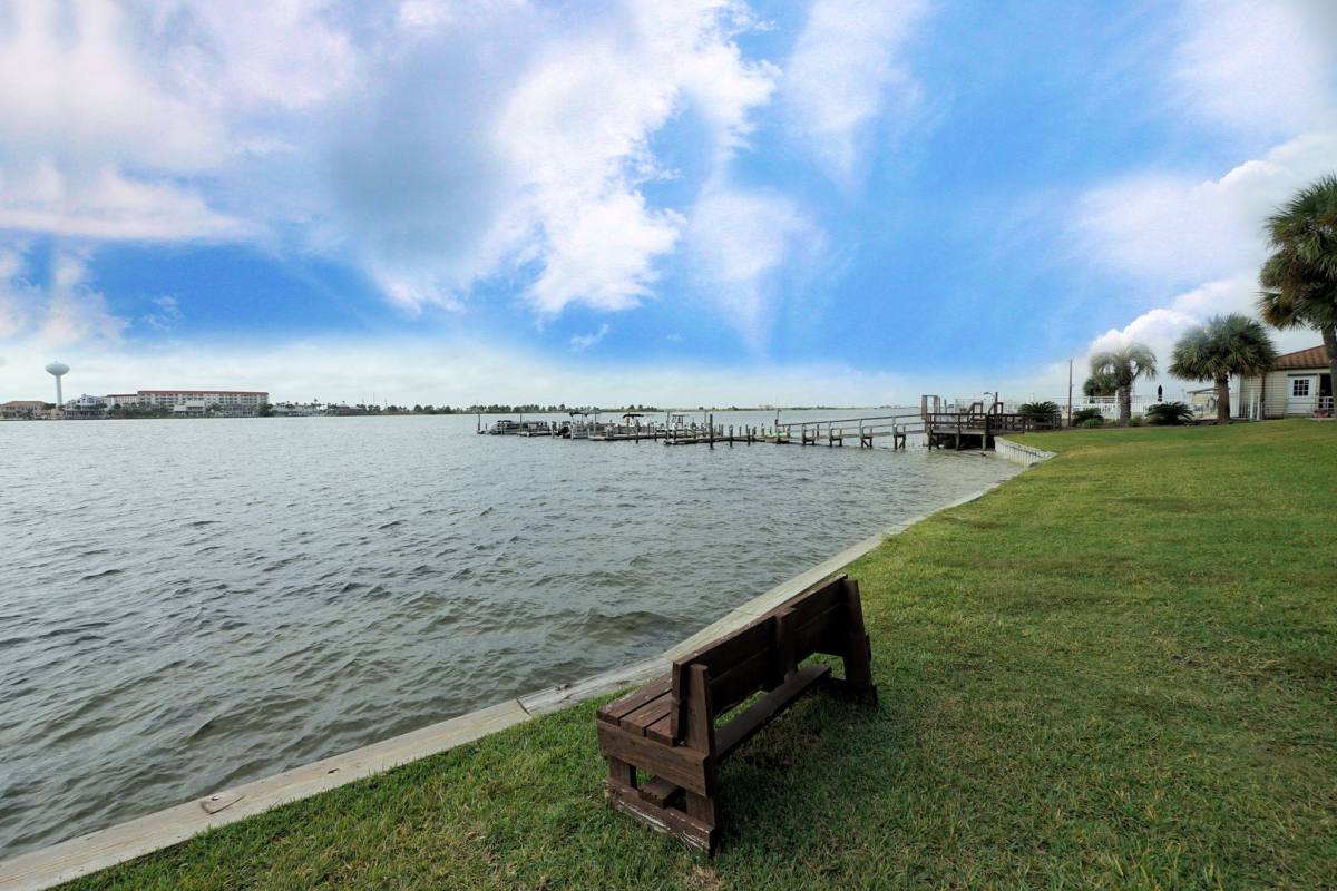 Apartment for rent at 308 Miracle Strip Parkway, Fort Walton Beach, FL 32547