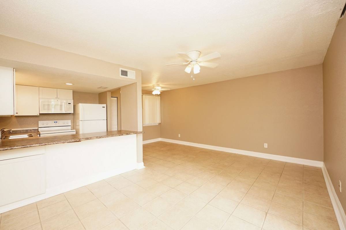 Apartment for rent at 308 Miracle Strip Parkway, Fort Walton Beach, FL 32547