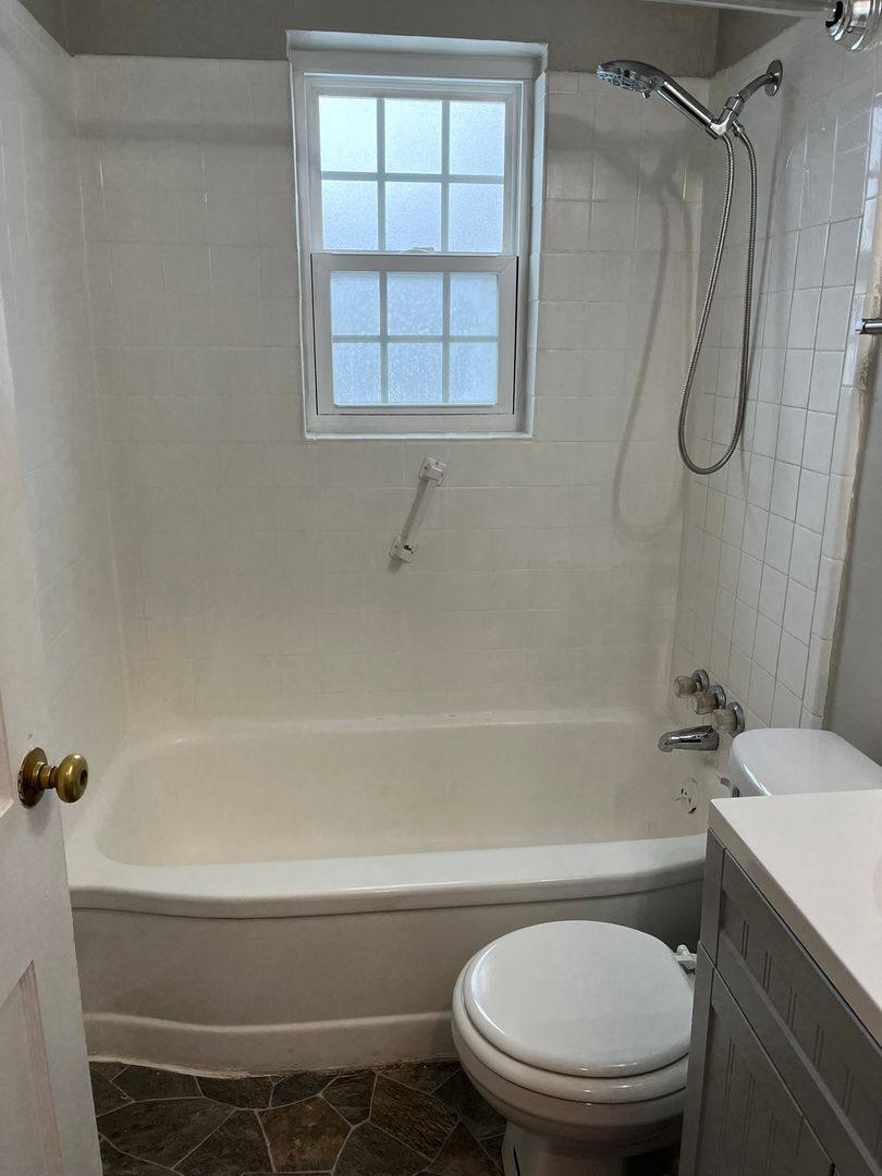 Apartment for rent at 311 Duke Rd, Lexington, KY 40502