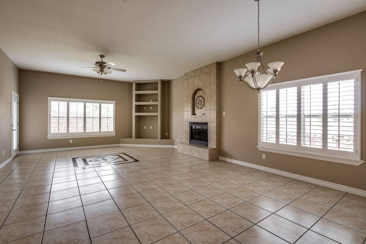 House for rent at 536 Via De Los Arboles, El Paso, TX 79932