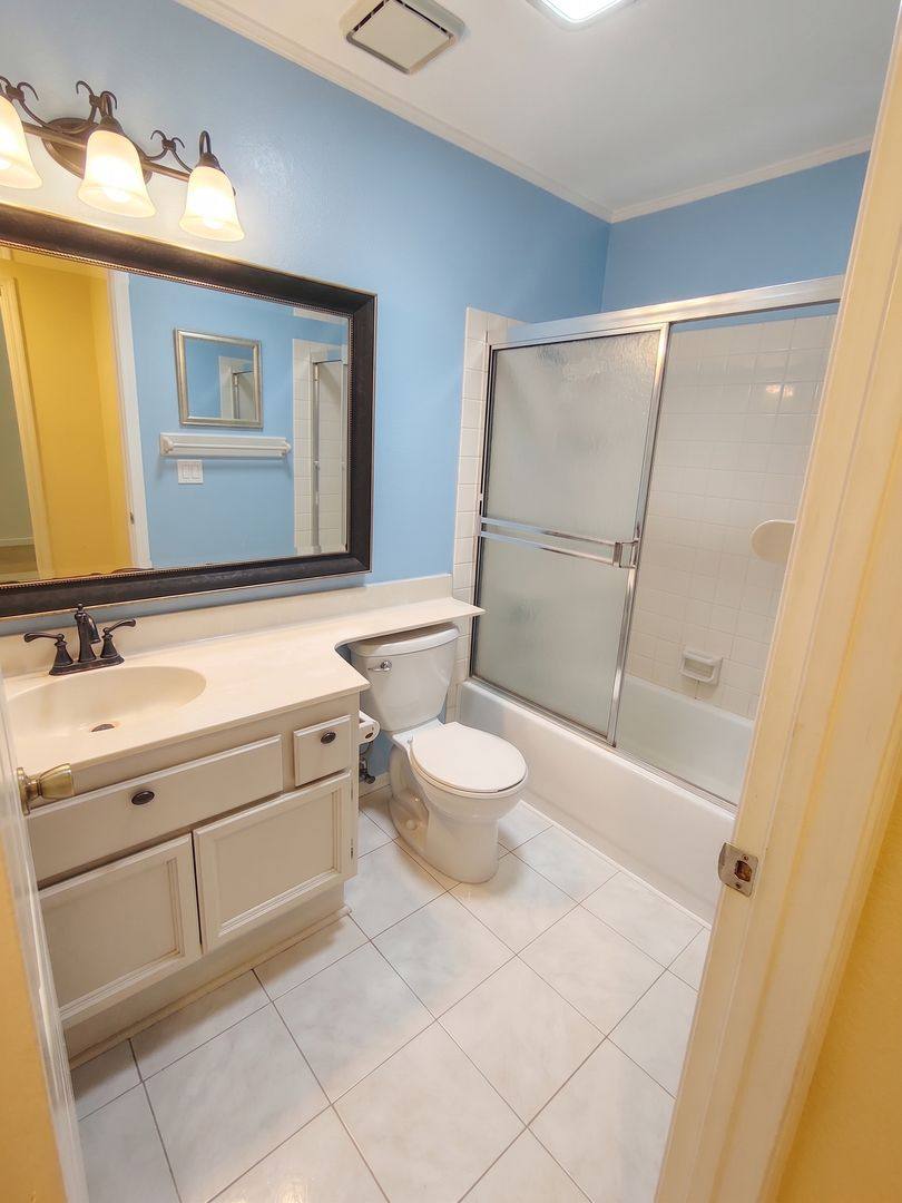 House for rent at 4653 Dinuba St, Union City, CA 94587