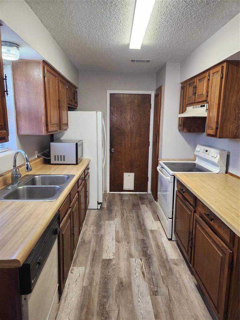 House for rent at 12419 Sparrow Court, Balch Springs, TX 75180