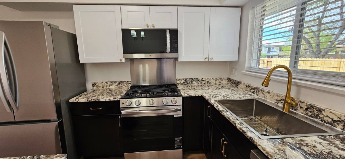 Apartment for rent at 107555 W 8th Ave, Denver, CO 80215