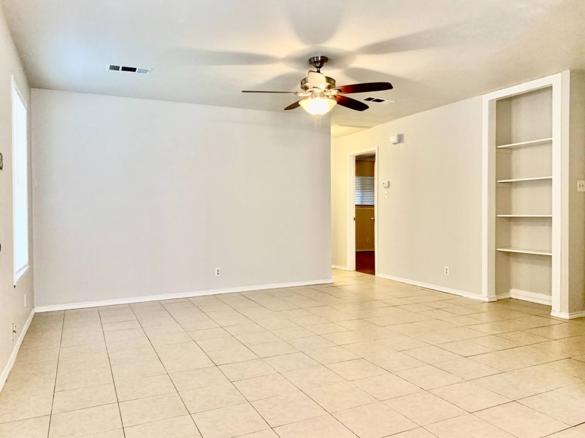 Townhouse for rent at 101 103 Lockhart St, San Marcos, TX 78666