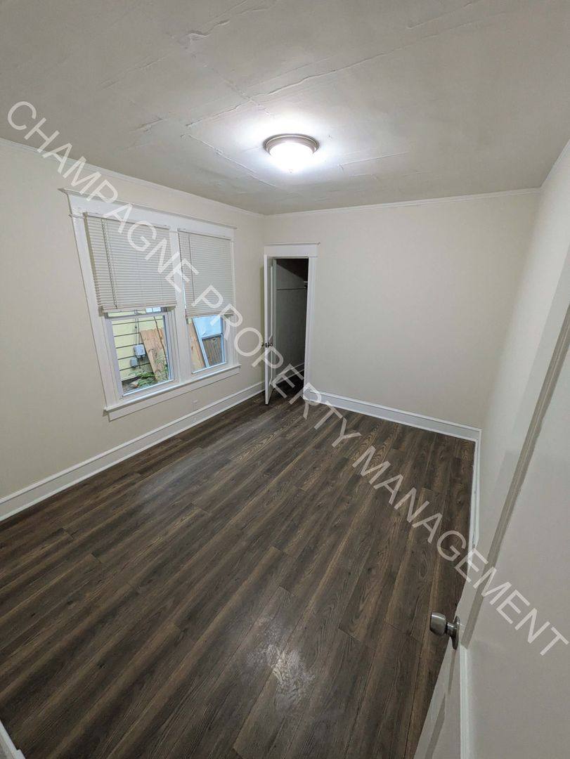 House for rent at 4026 Agnes Ave, Kansas City, MO 64130