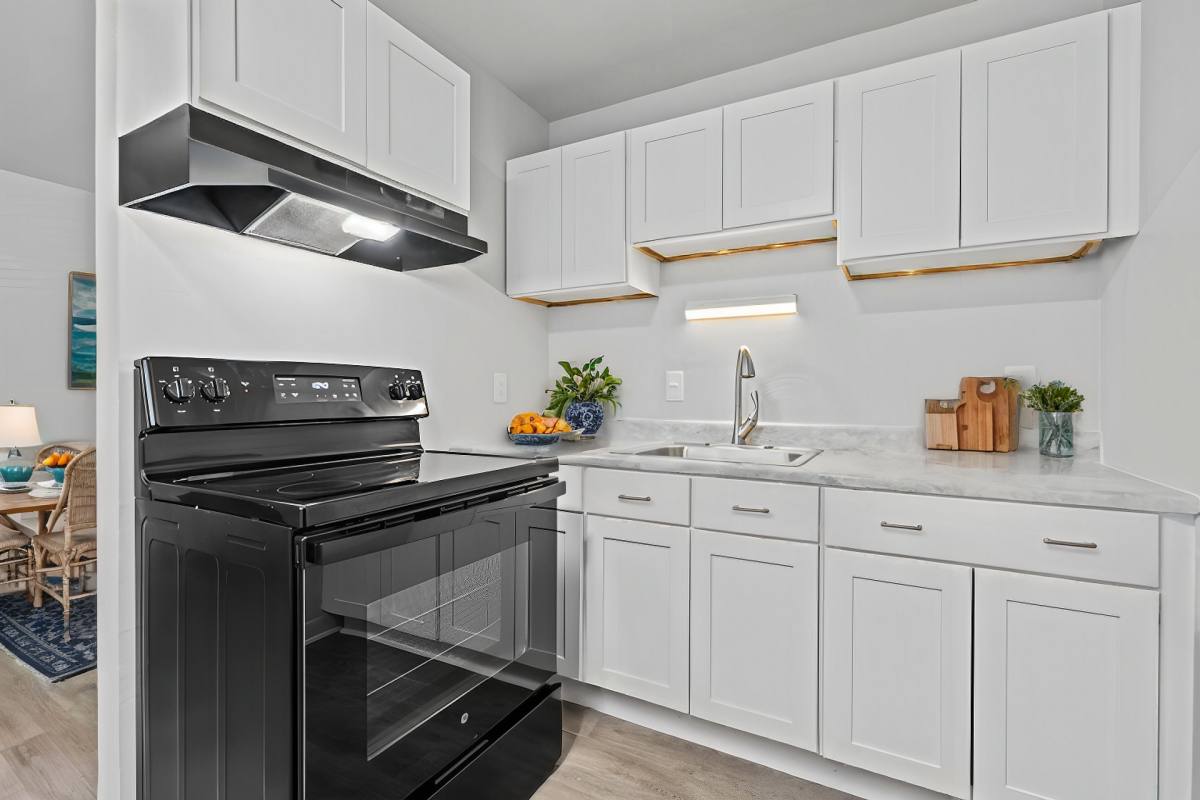 Apartment for rent at 3914 Pleasant Ave, Norfolk, VA 23518