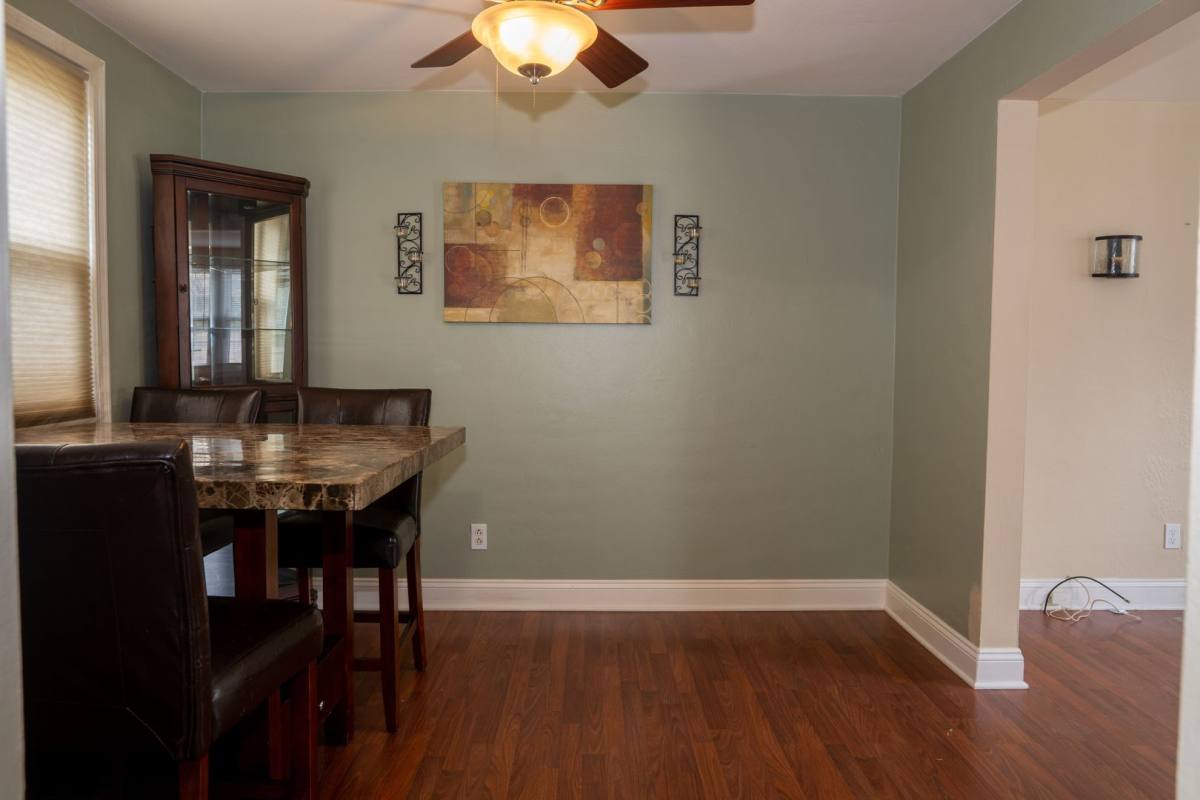 House for rent at 726 Hestor Dr, Pittsburgh, PA 15220