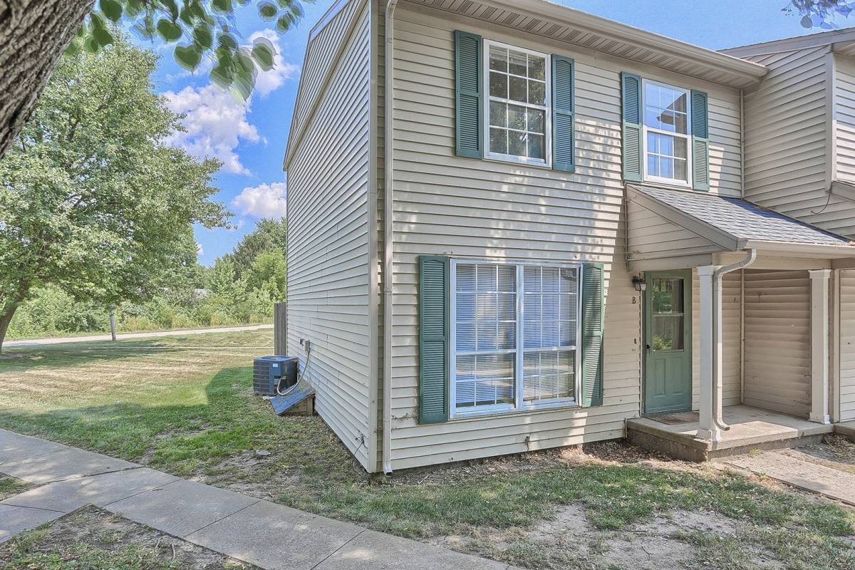 Apartment for rent at 605 English Creek Court, Champaign, IL 61821