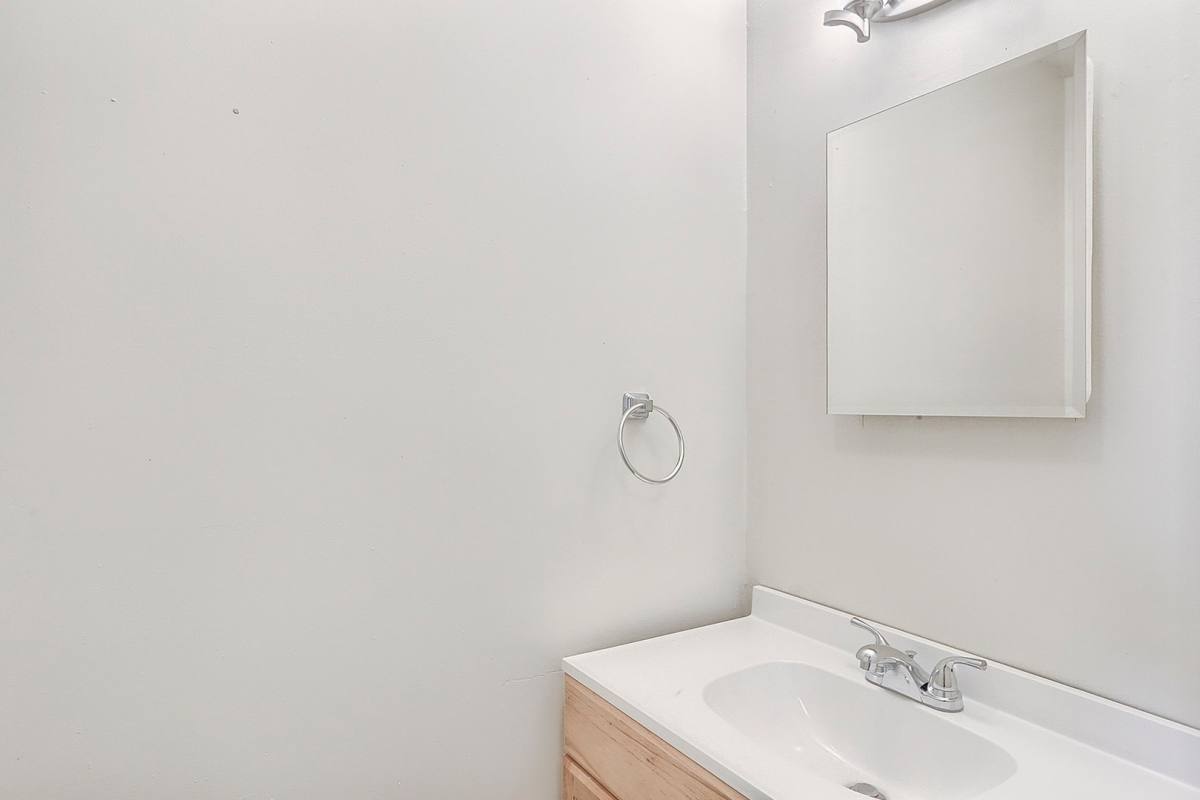 Apartment for rent at 605 English Creek Court, Champaign, IL 61821