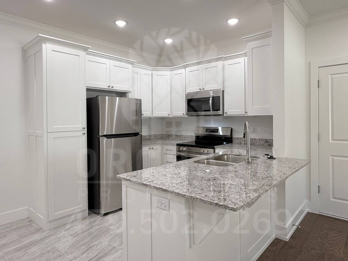 Apartment for rent at 1904 E Brookview Dr, Siloam Springs, AR 72761