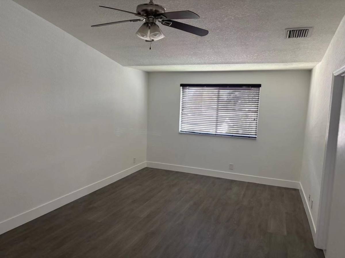 Townhouse for rent at 11500 NW 33rd St, Fort Lauderdale, FL 33323