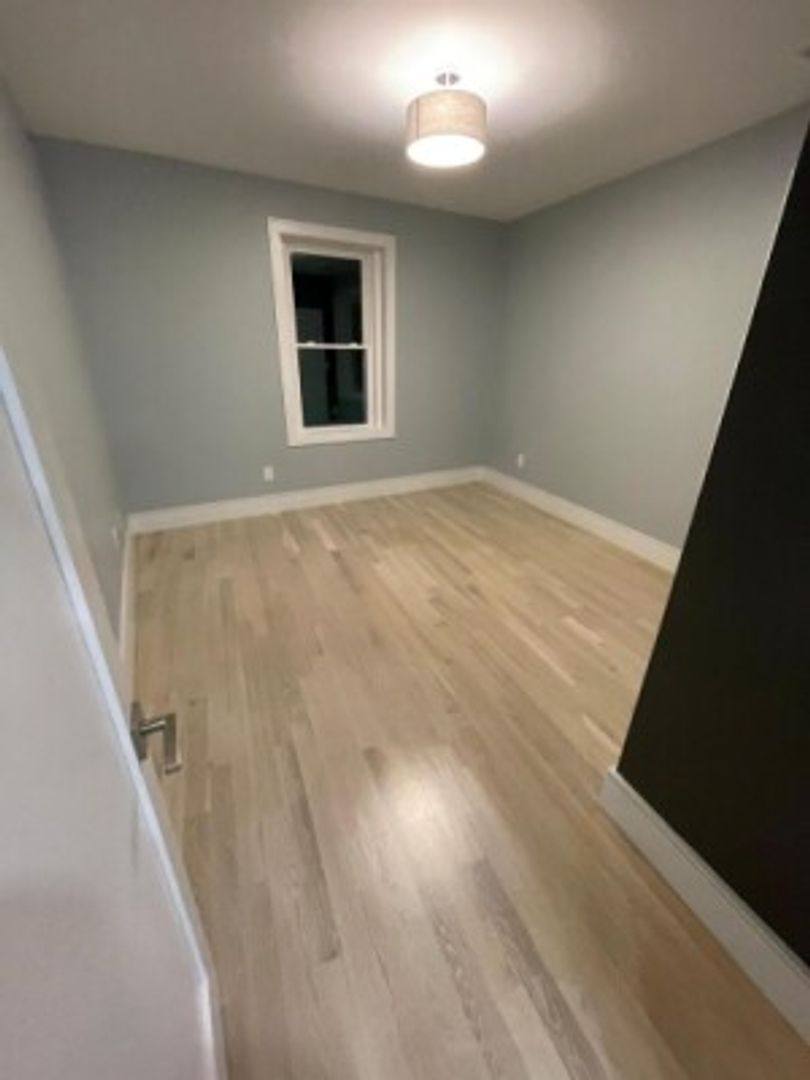 Apartment for rent at 11 University Rd #1A, Brookline, MA 02445