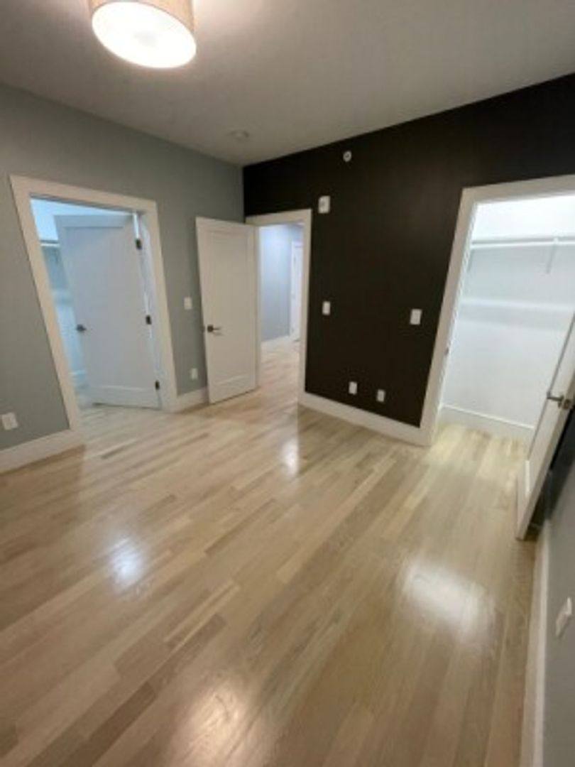 Apartment for rent at 11 University Rd #1A, Brookline, MA 02445