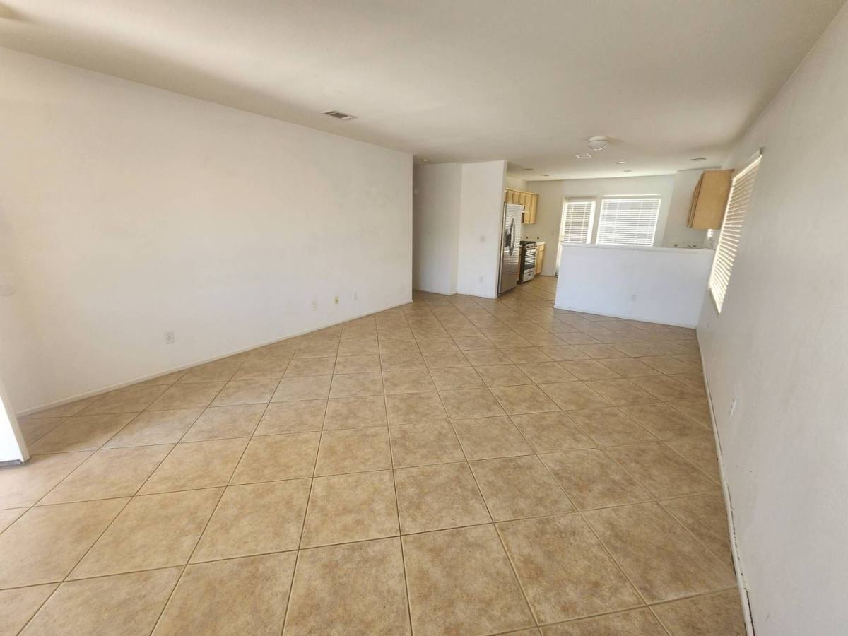 House for rent at 71593 Sunflower Dr, Twentynine Palms, CA 92277