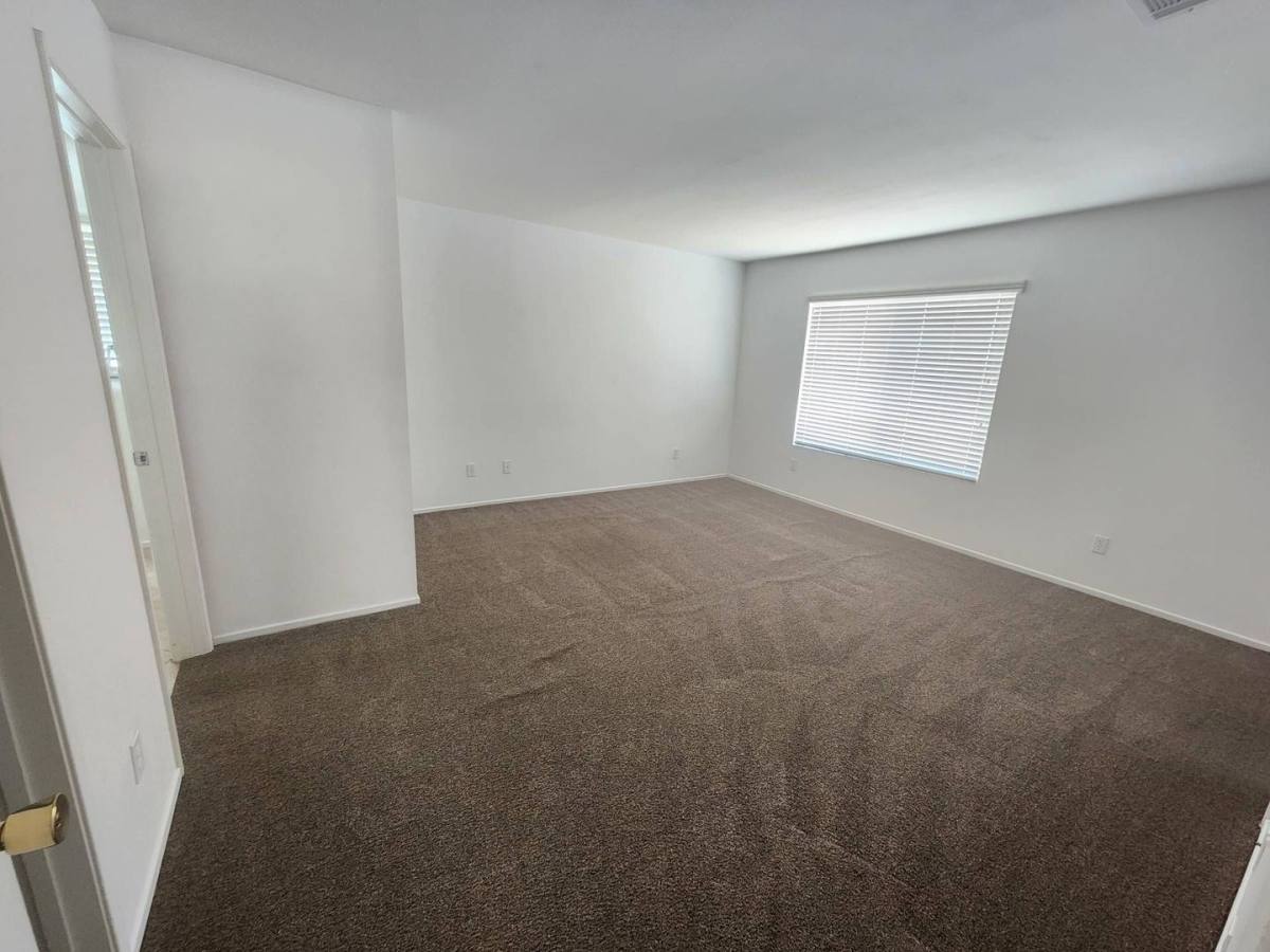 House for rent at 71593 Sunflower Dr, Twentynine Palms, CA 92277