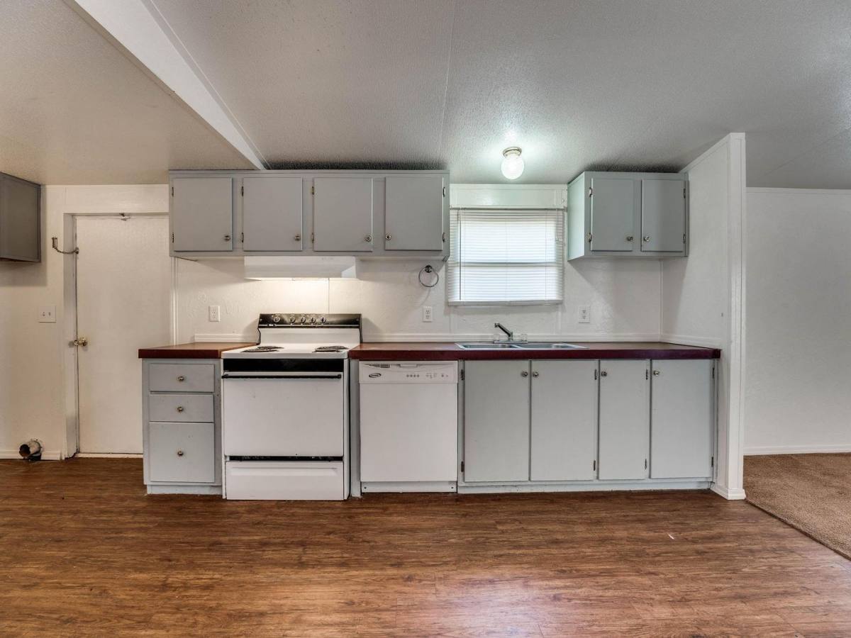 House for rent at 7351 142nd St, Noble, OK 73068