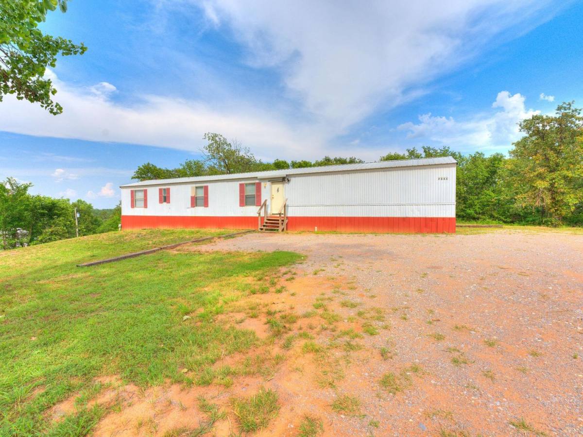 House for rent at 7351 142nd St, Noble, OK 73068