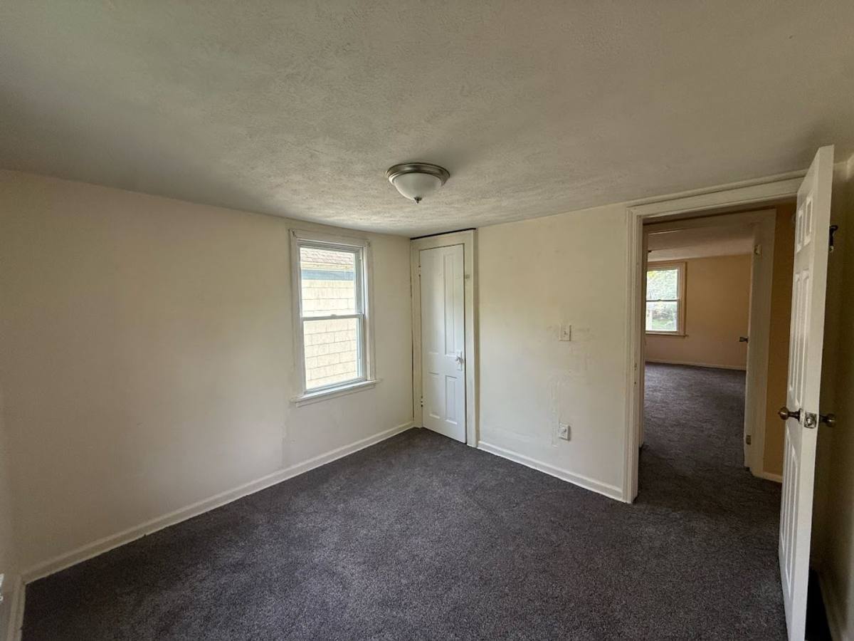 House for rent at 1055 Beardsley St, Akron, OH 44301