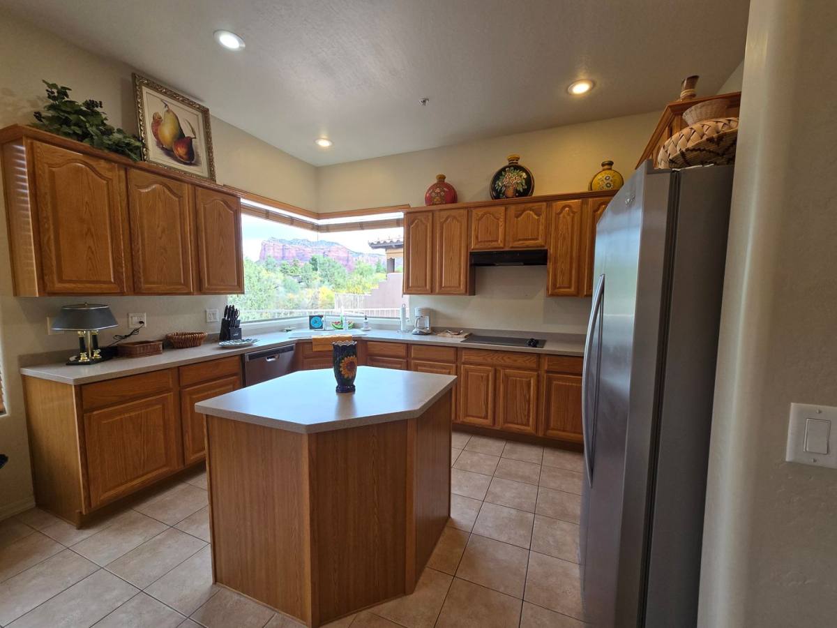 Townhouse for rent at 170 Colinas, Sedona, AZ 86351