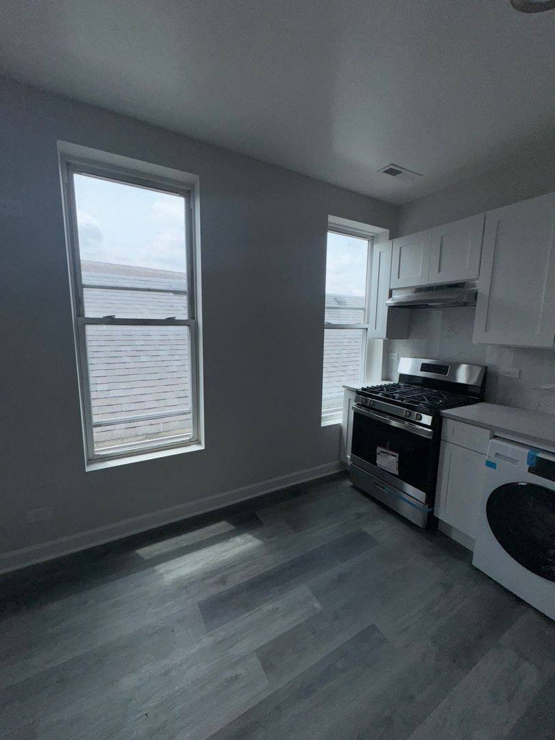 Apartment for rent at 1626 S Throop St, Chicago, IL 60608