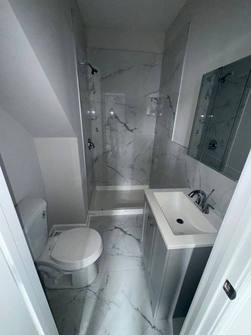 Apartment for rent at 1626 S Throop St, Chicago, IL 60608