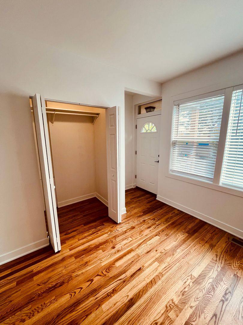 2306 N Hoyne, Chicago, IL 60647 - Apartment for Rent - Image 3