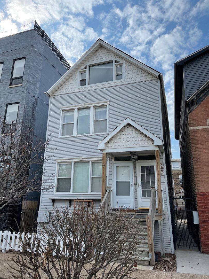 Apartment for rent at 2306 N Hoyne, Chicago, IL 60647