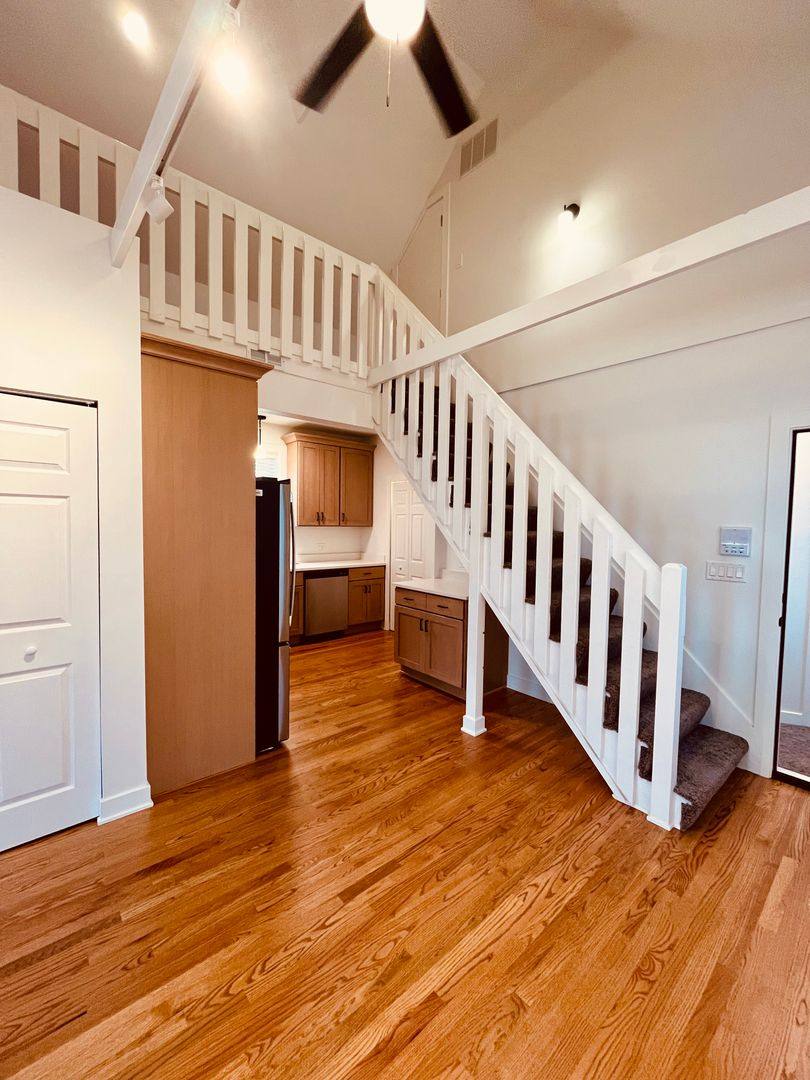 Apartment for rent at 2306 N Hoyne, Chicago, IL 60647