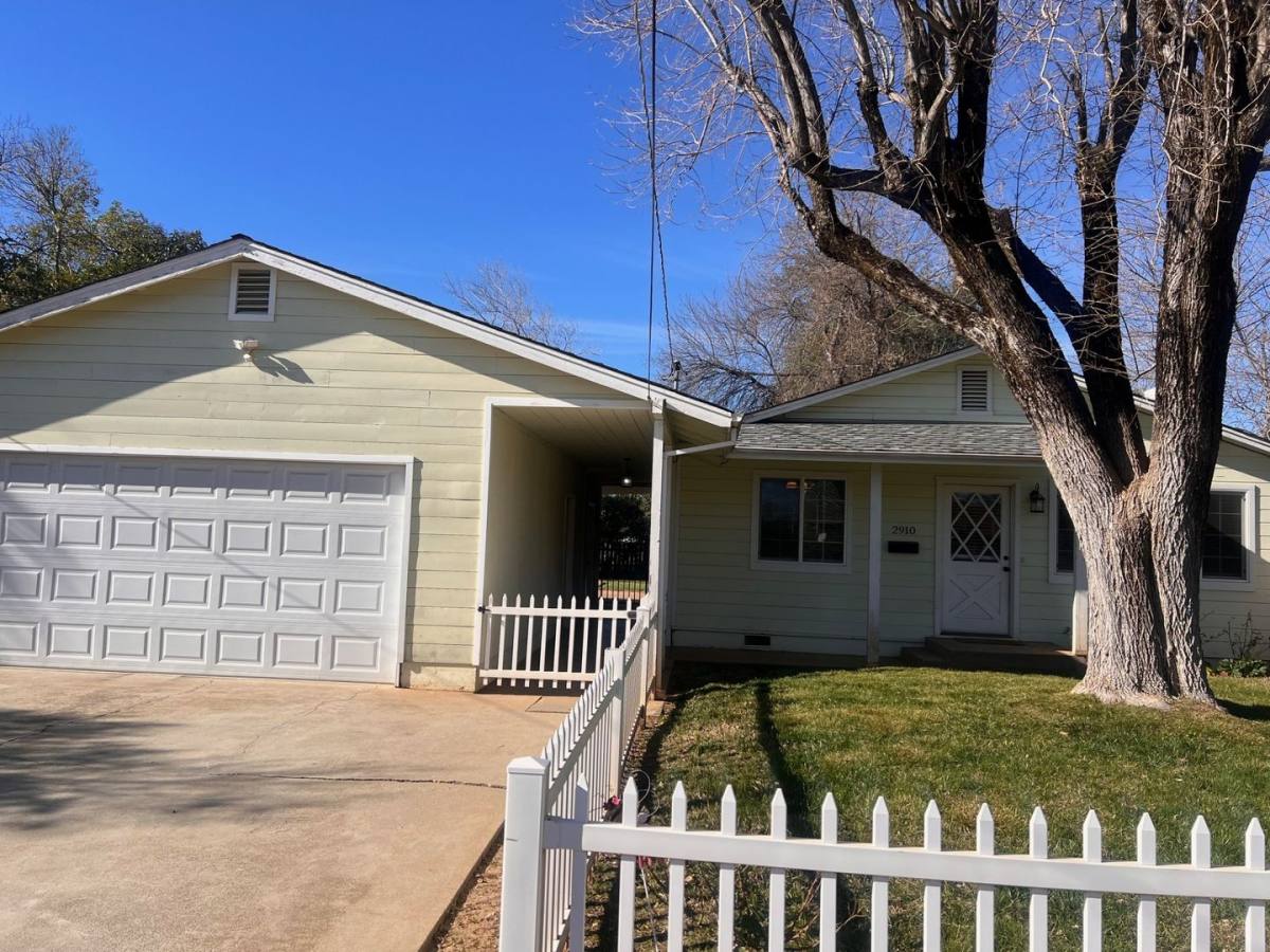 House for rent at 2910 Blueview St, Redding, CA 96002
