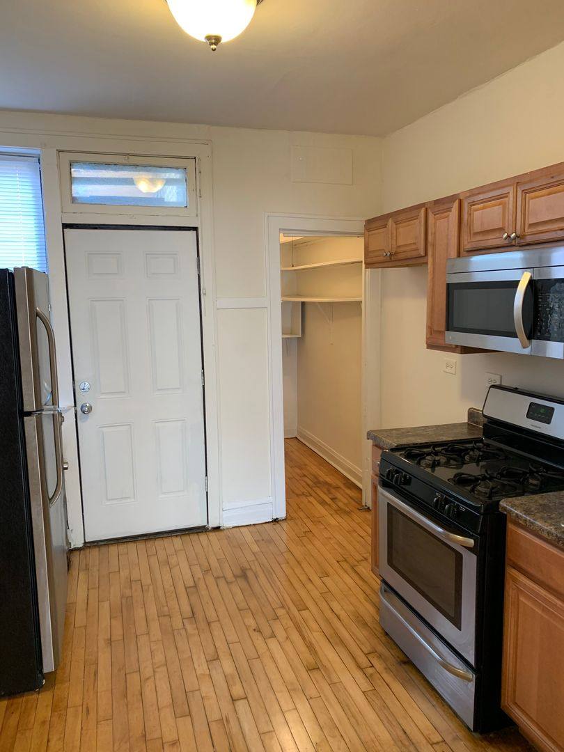 Apartment for rent at 1858 N Kedzie, Chicago, IL 60647