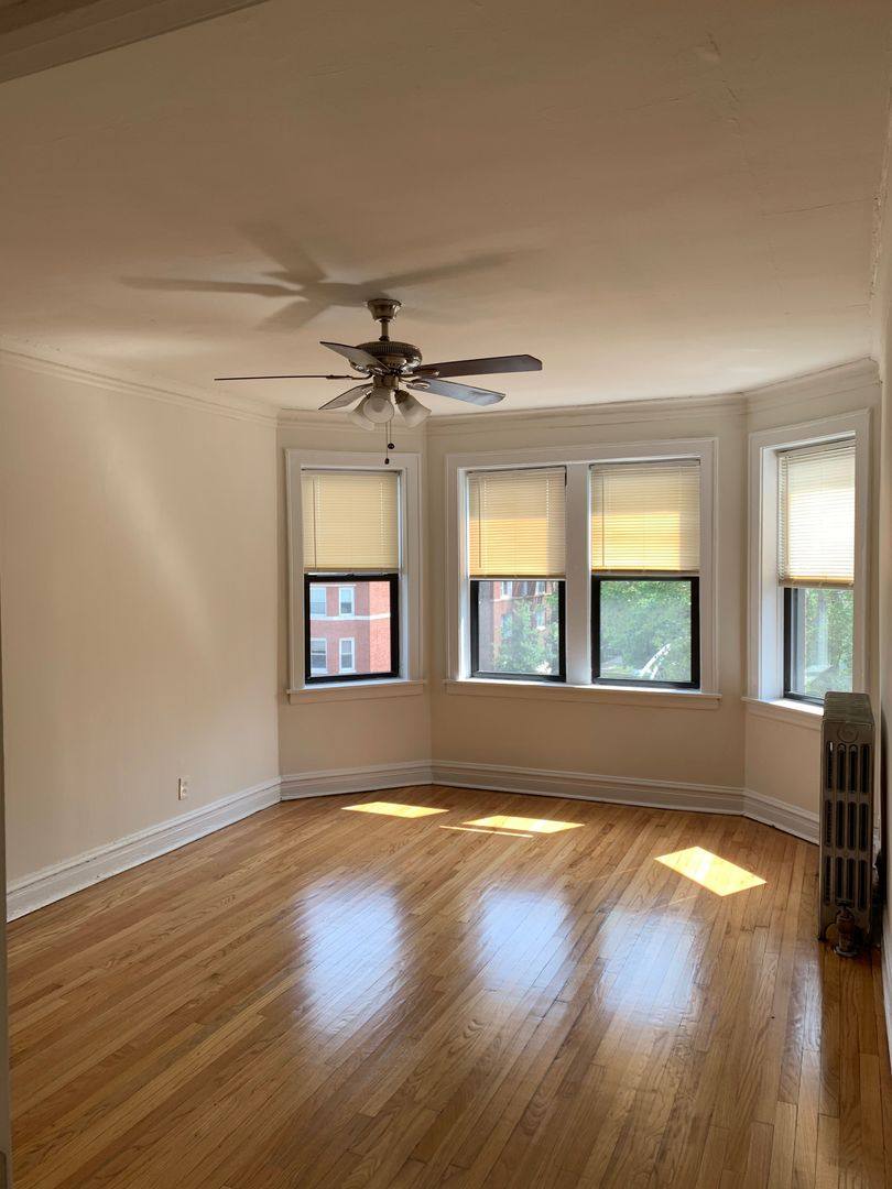 Apartment for rent at 1858 N Kedzie, Chicago, IL 60647