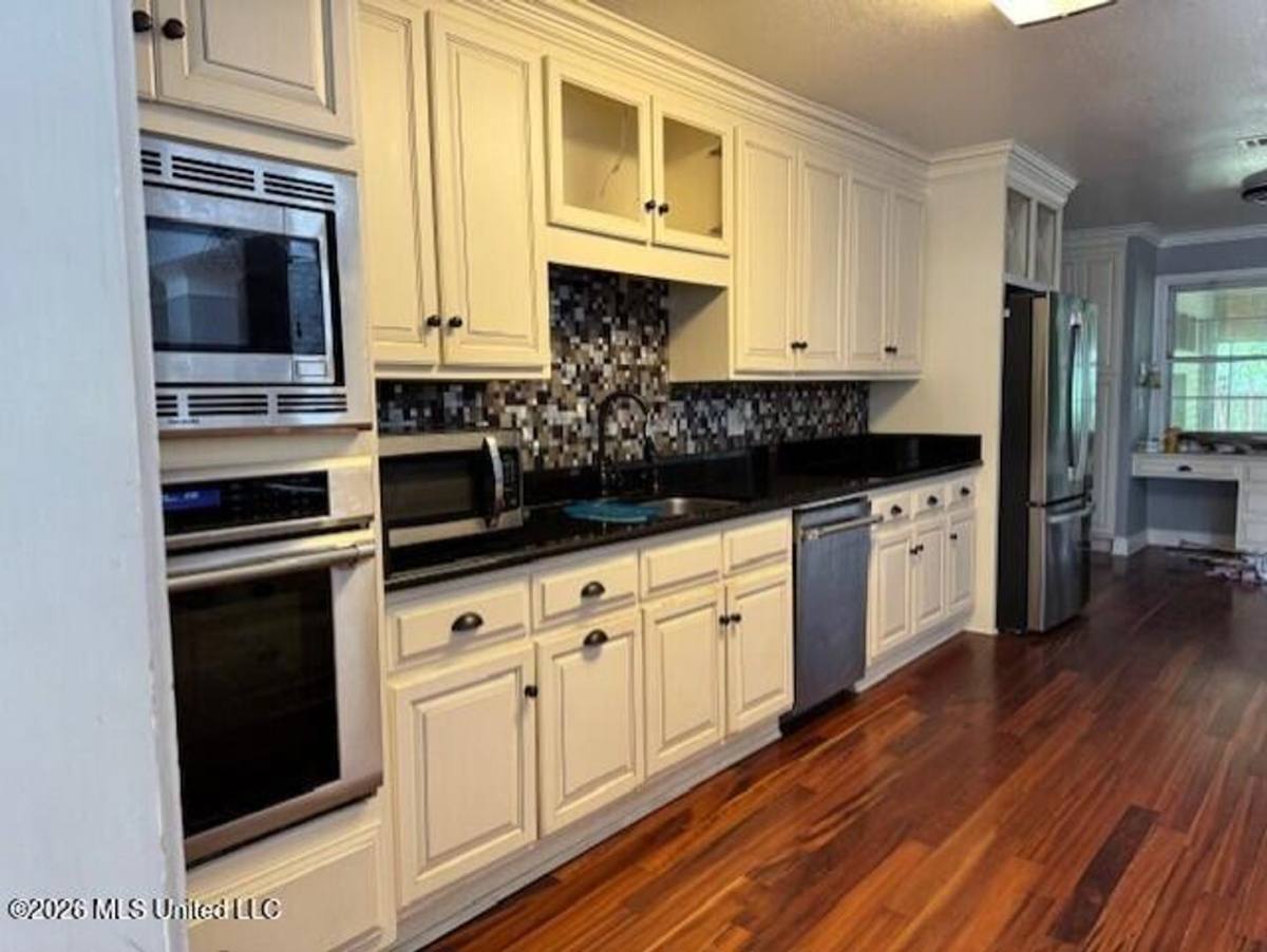 House for rent at 5300 Beardslee St, Moss Point, MS 39563