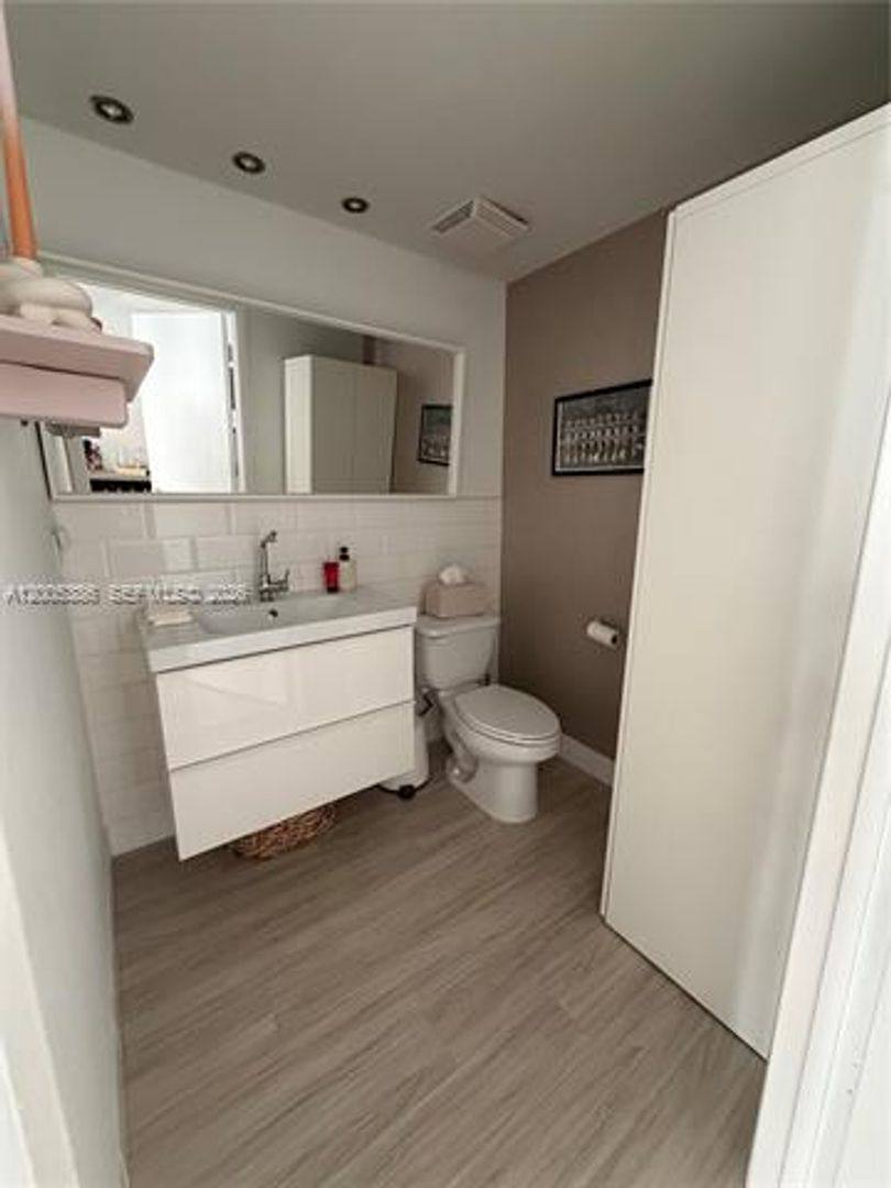 Apartment for rent at 690 SW 1st Court, Miami, FL 33130