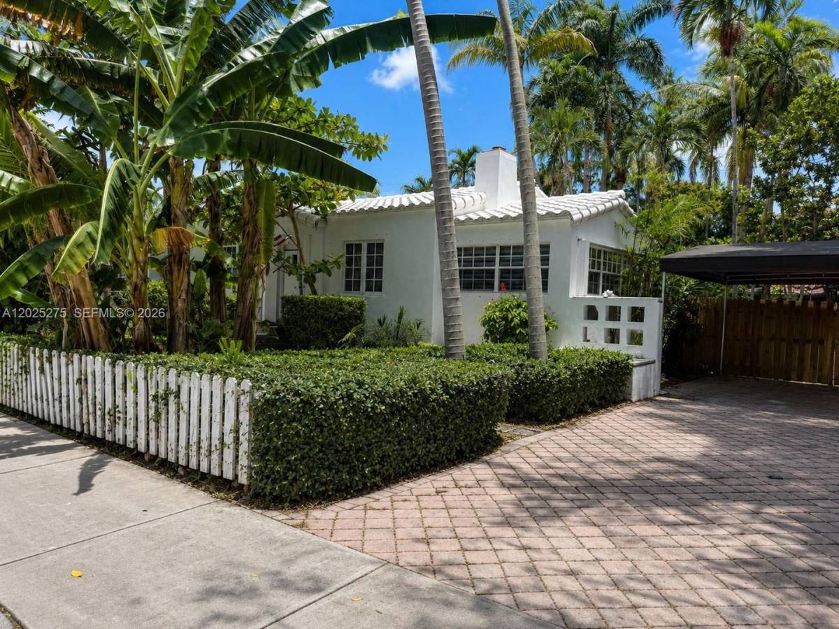 House for rent at 1329 Tyler St, Hollywood, FL 33019