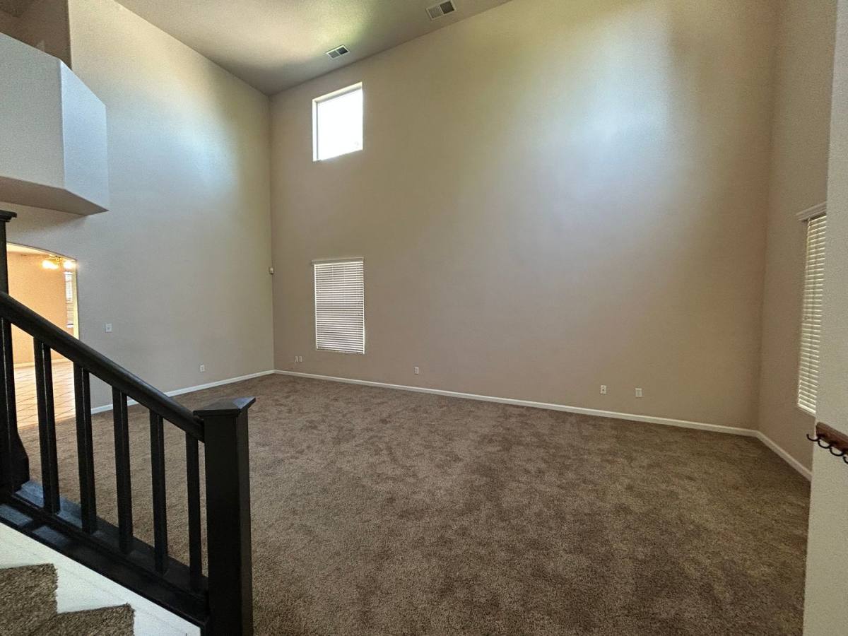 House for rent at 3716 E Vassar, Visalia, CA 93292
