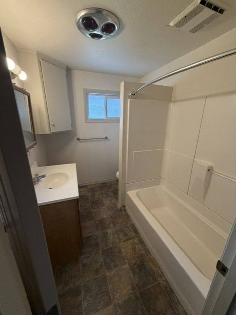 House for rent at 512 S Yew St, Centralia, WA 98531