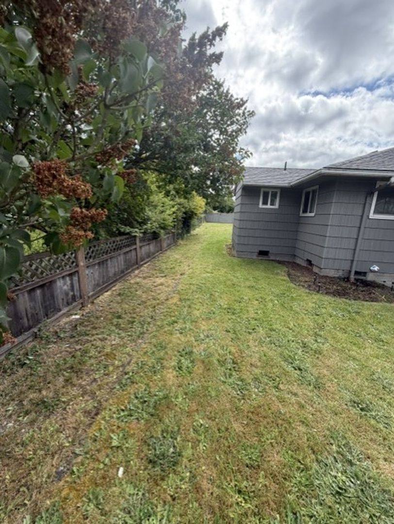 House for rent at 512 S Yew St, Centralia, WA 98531