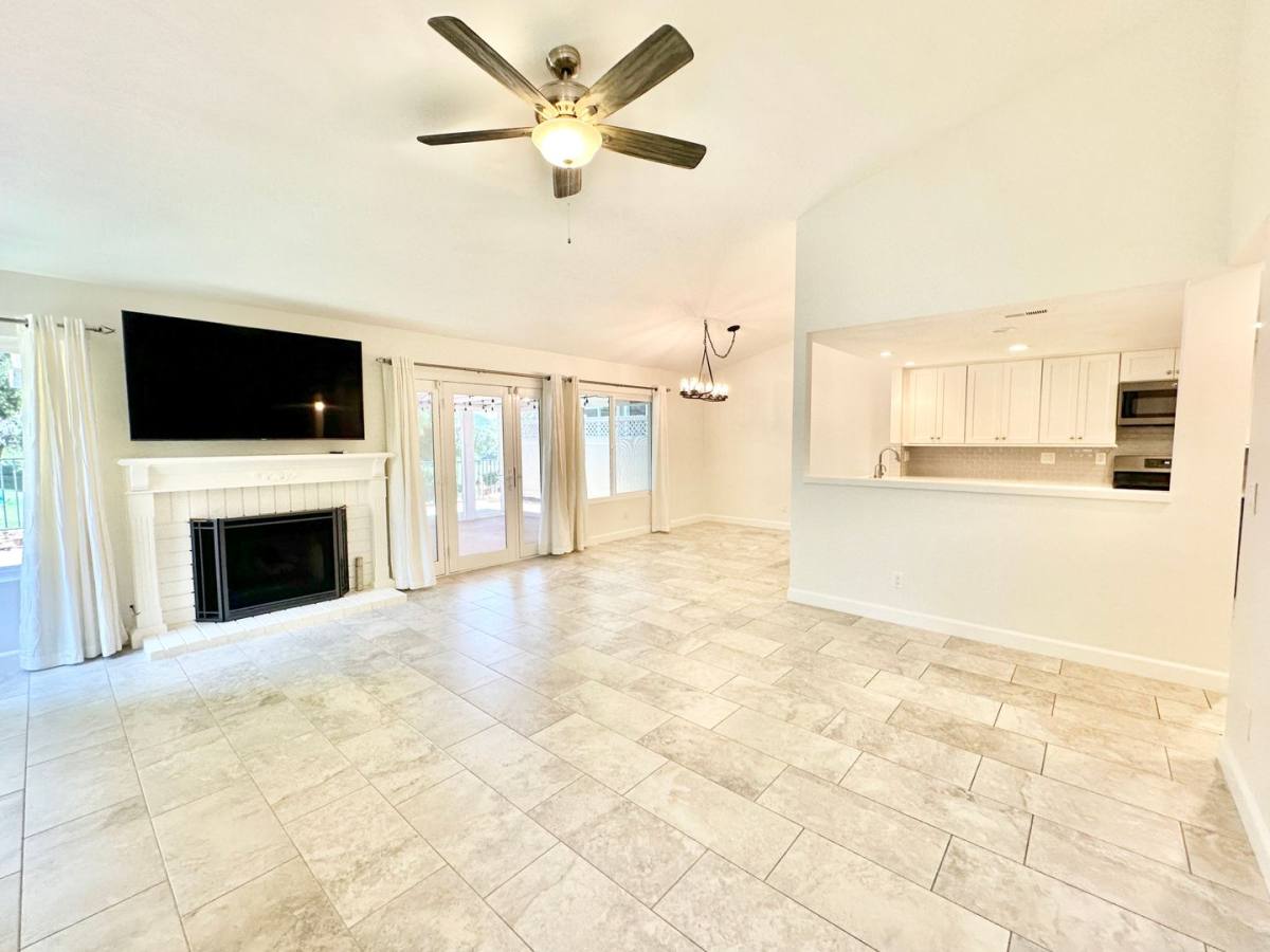 House for rent at 4129 Los Padres Dr, Fallbrook, CA 92028