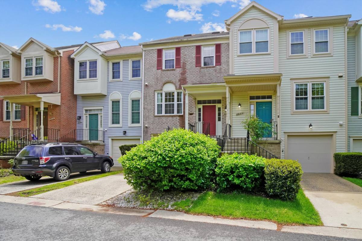 Townhouse for rent at 8830 Thomas Lea Terrace, Montgomery Village, MD 20886