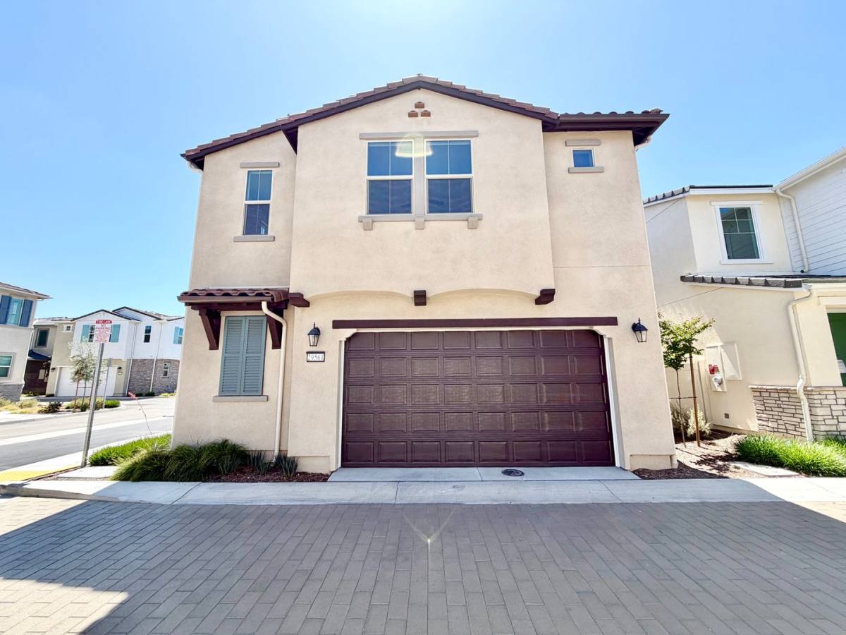 House for rent at 29561 Monarch Rd, Menifee, CA 92586