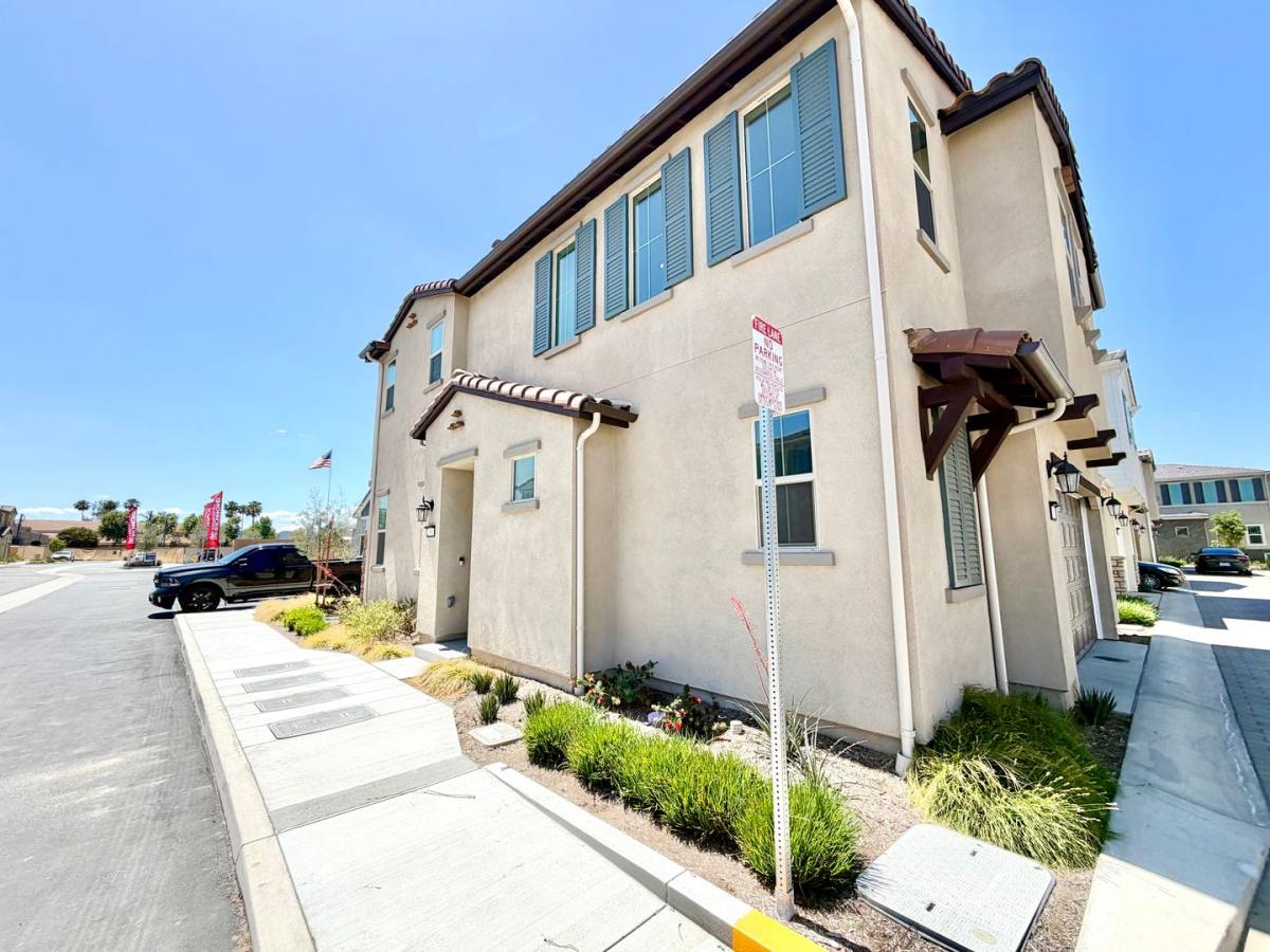 House for rent at 29561 Monarch Rd, Menifee, CA 92586