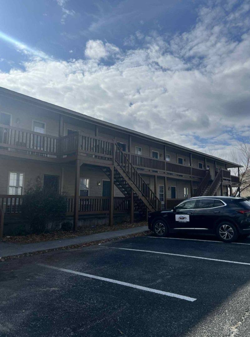 Apartment for rent at 222 Lanier Dr, Statesboro, GA 30458