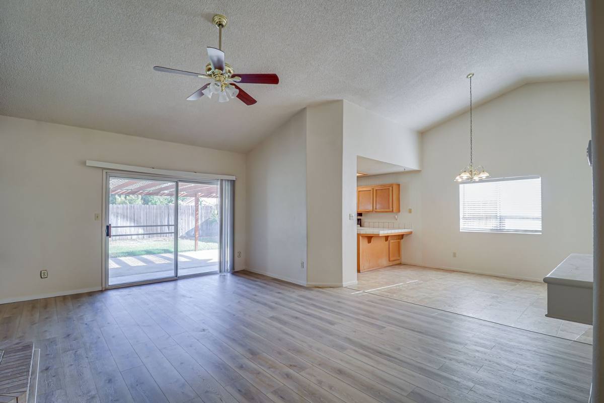 House for rent at 4005 Asino Ave, Bakersfield, CA 93313