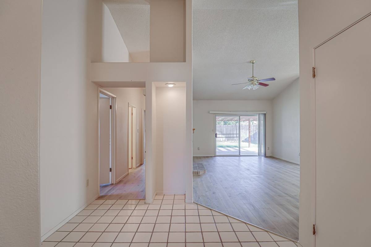 House for rent at 4005 Asino Ave, Bakersfield, CA 93313