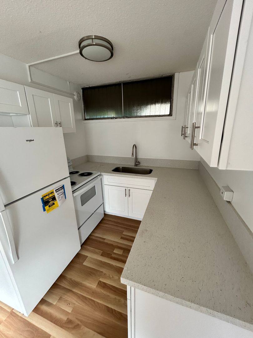 Apartment for rent at 1603 Dole St, Honolulu, HI 96822