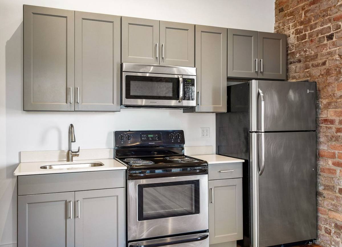 Apartment for rent at 429 3rd St, Petersburg, VA 23803
