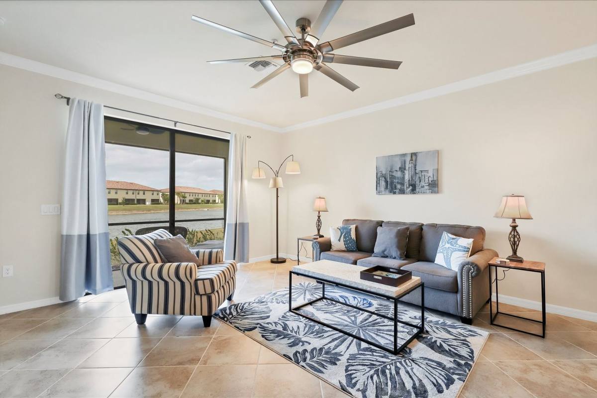 Townhouse for rent at 20335 Lagente Circle, Venice, FL 34293